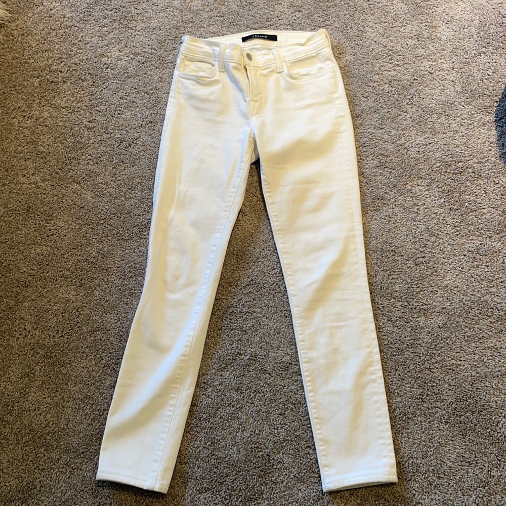 Bright White J Brand Skinny jeans!